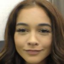 Hey動画/無修正、黒髪の美女が義理の兄の前でコーチにセックスをする、パート1