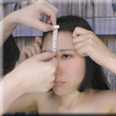 身体測定されるオンナ