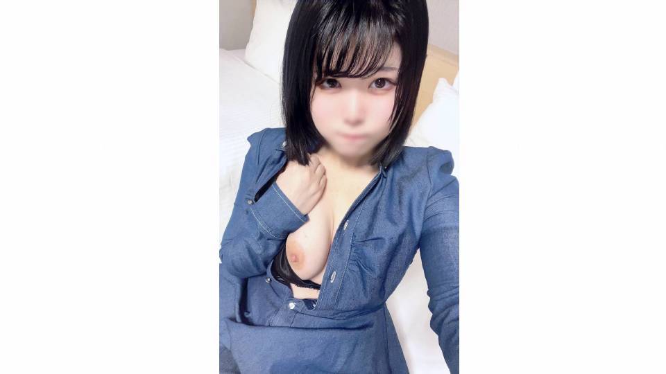 [即ハメ中出し素人］無修正≪童顔色っぽいムチ尻女子大生NTR≫E乳女はなんとムッツリ！？恥じらいながら♡トロンとした瞳で膣奥Gスポぐりぐり騎乗位　快楽落ちマンコに生中出し