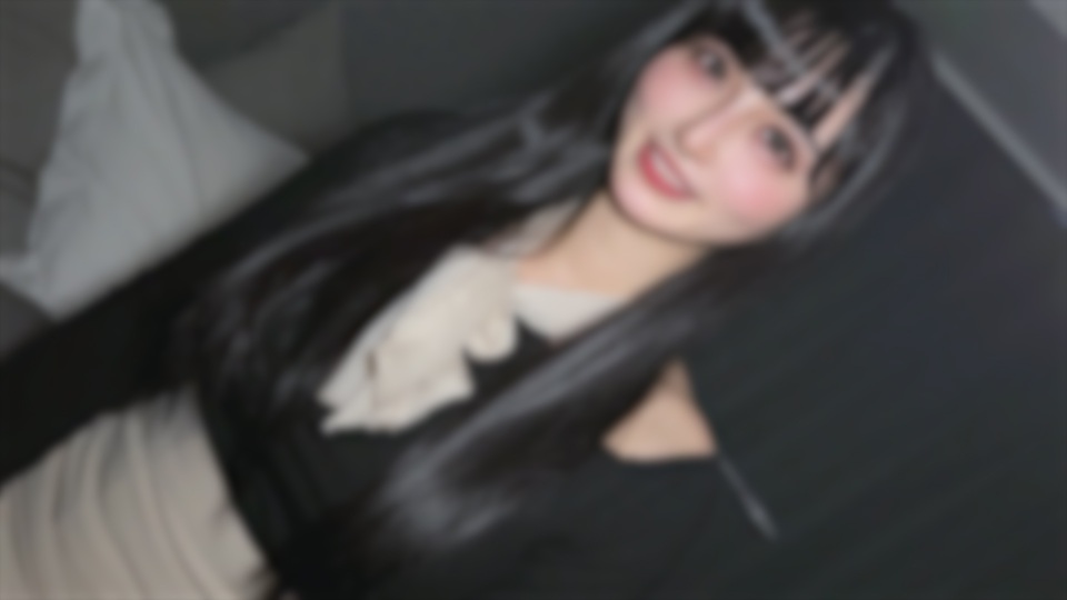 【初解禁】人気雑誌モデル出身 ”国宝級爆乳美女19歳” 禁断の顔出しデビュー。人生初のゴム無しリアル生ハメ撮り。